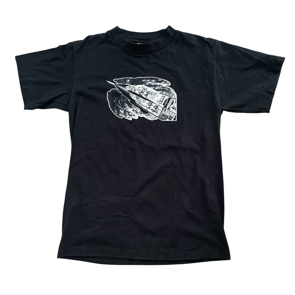 Vintage 90s Pearl Jam concert tour shirt